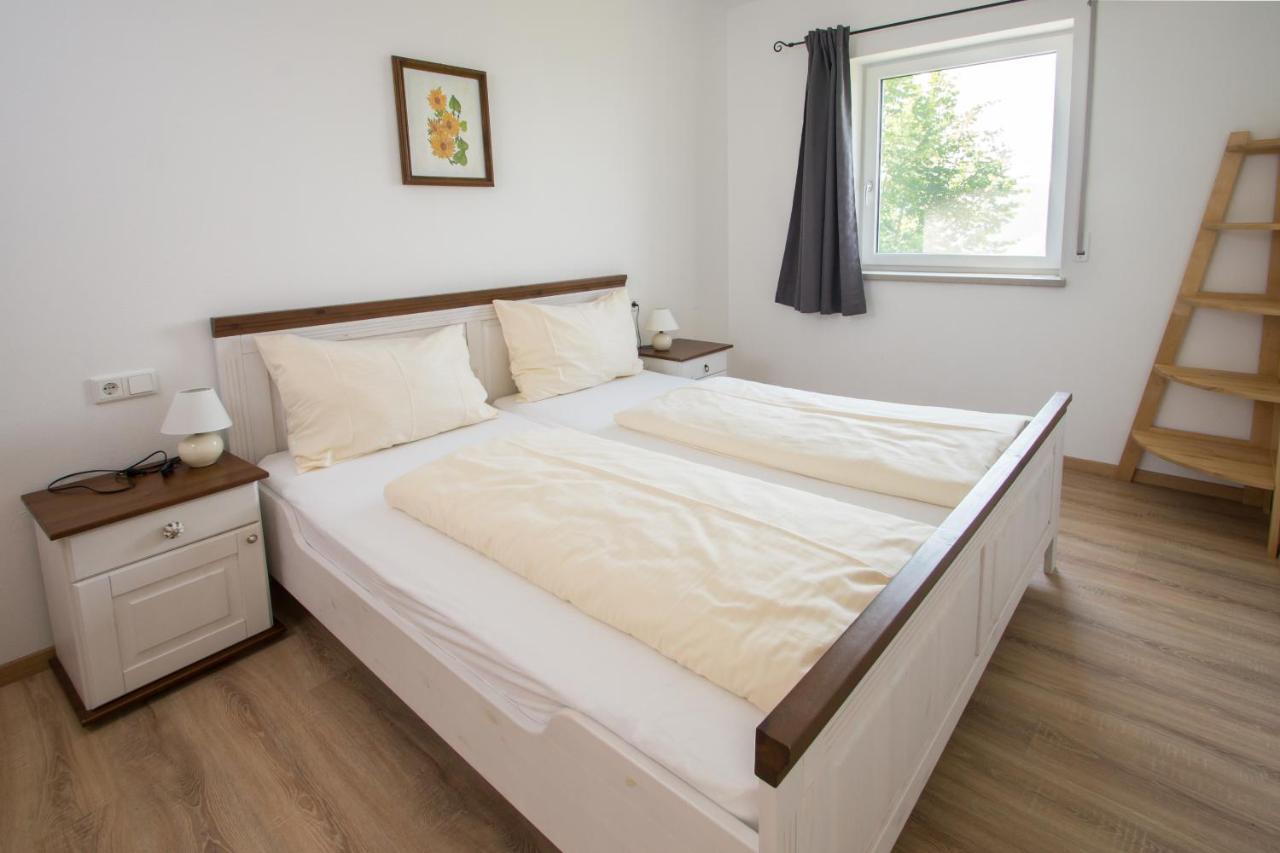 Familienferienhof Stabauer Zell am Moos Εξωτερικό φωτογραφία