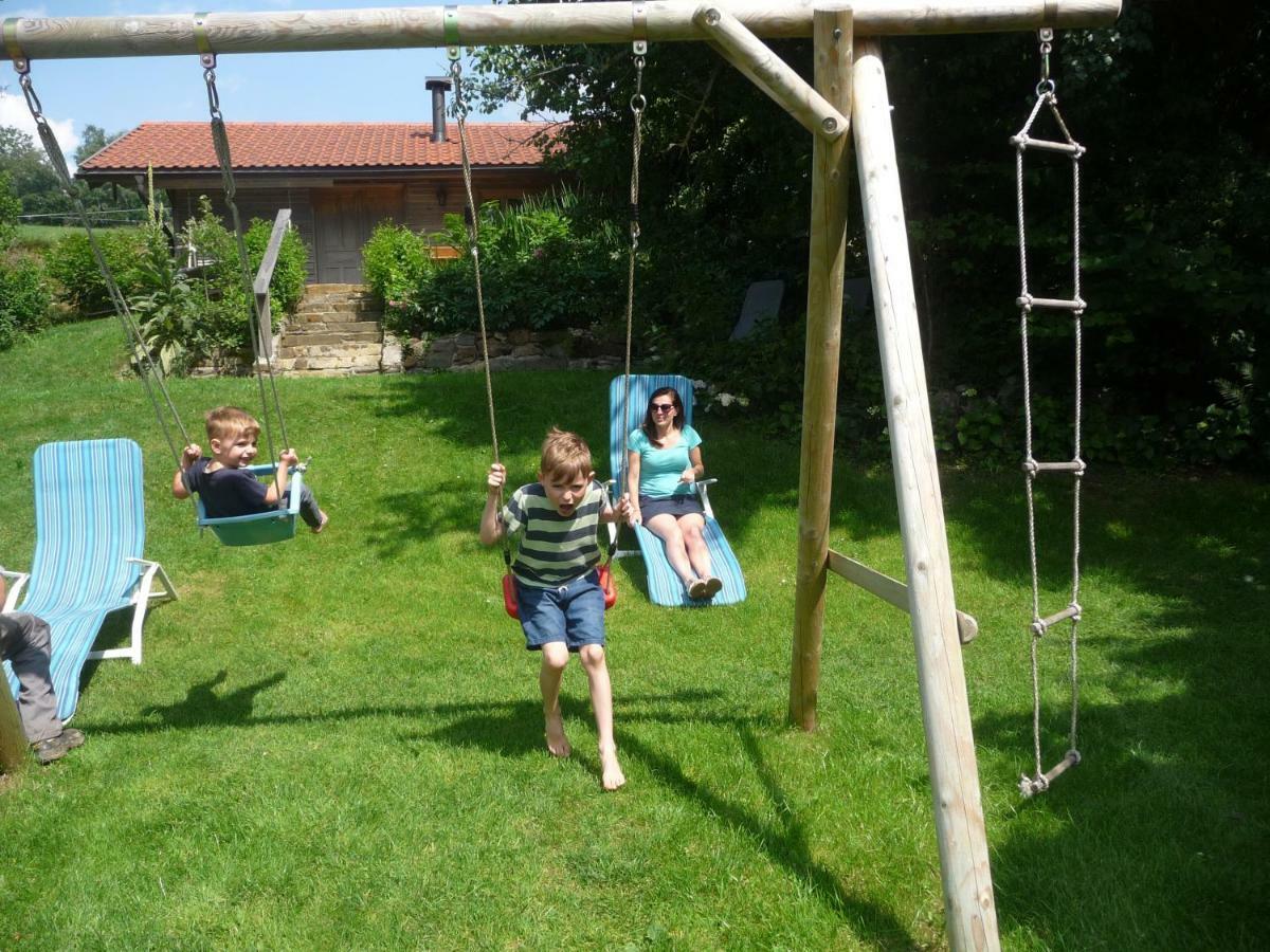 Familienferienhof Stabauer Zell am Moos Εξωτερικό φωτογραφία